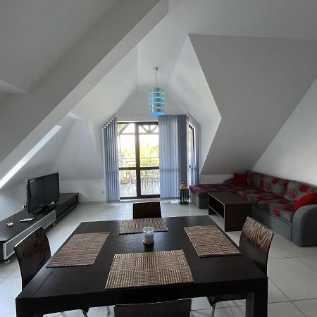 Stunning 2-Bed Apartment In Sea Resort Varna Szent Konstantin és Elena Kültér fotó